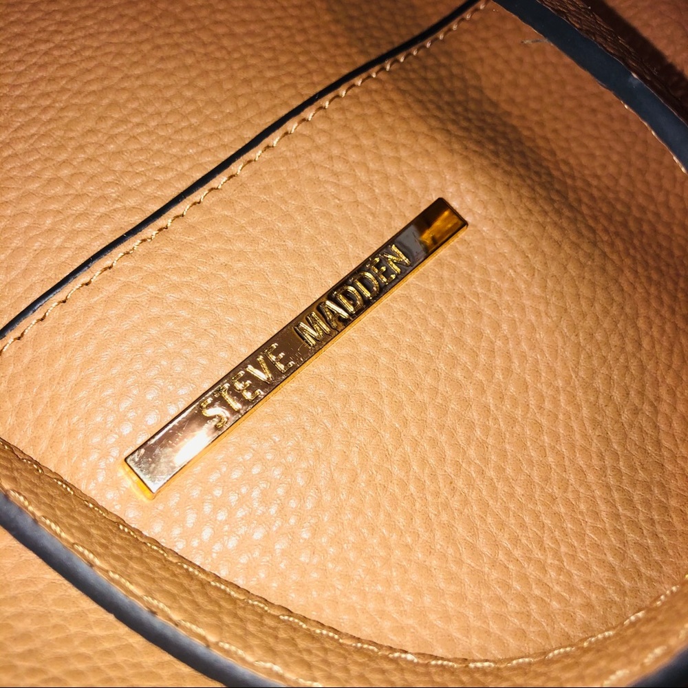 Steve Madden Tan Tote Bag Purse Large - Picture 3 of 9